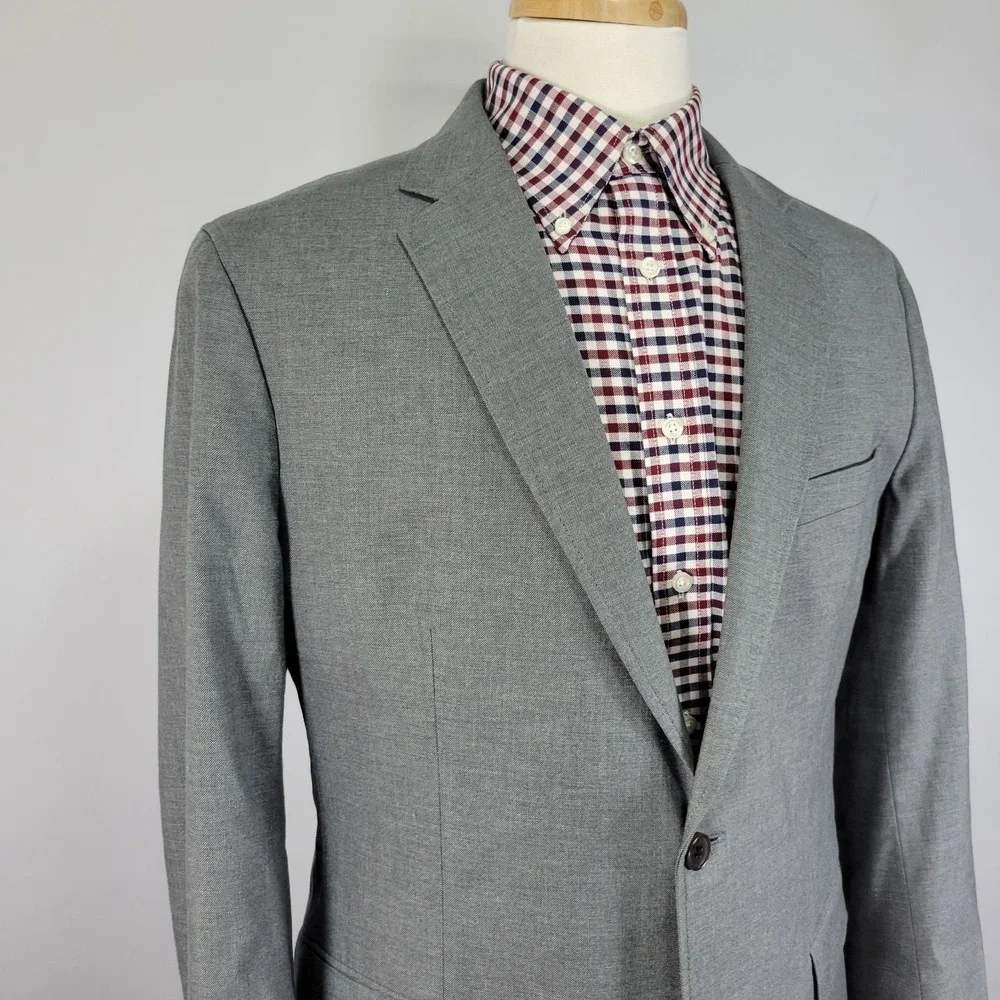 Banana Republic Men's Sport Coat Blazer Two Button Gray Cotton‎ Tailored Fit 44R